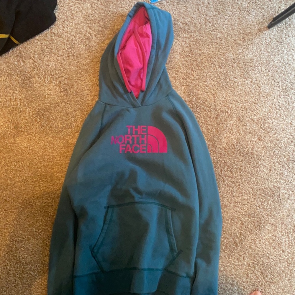 Women’s size M north face hoodie like new